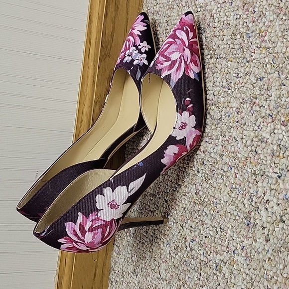 White House Black Market Ella Cabernet Floral Print Heels, Women's Sz 8 - Picture 2 of 8